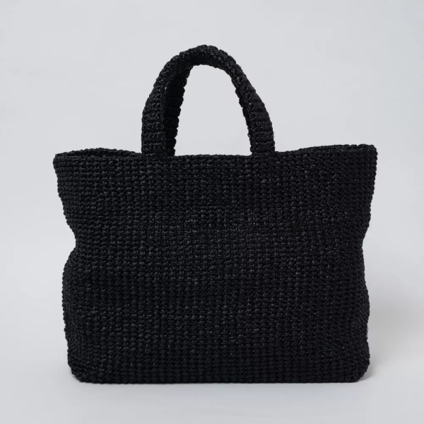 【PRADA】Paris Exclusive! Not in stock in Japan! A very popular raffia tote bag for a summery mood - Image 11